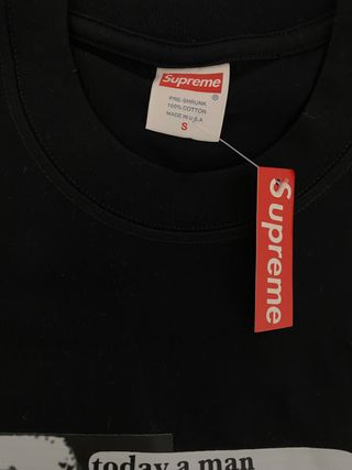 Camiseta Supreme Negra Gráfica