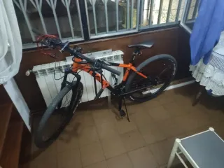 Bicicleta Montaña Naranja/Negra