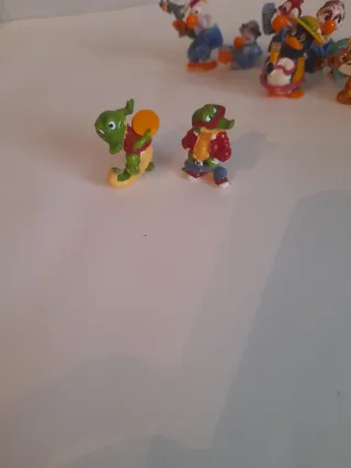 Lote de 29 Figuras Kinder Ferrero Años 90