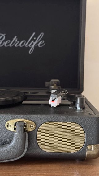 Tocadiscos Retro life Negro y Dorado