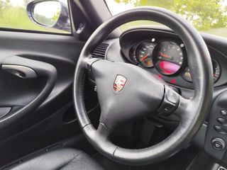 Porsche 911 2003 77.000KM LIBRO SELLADO