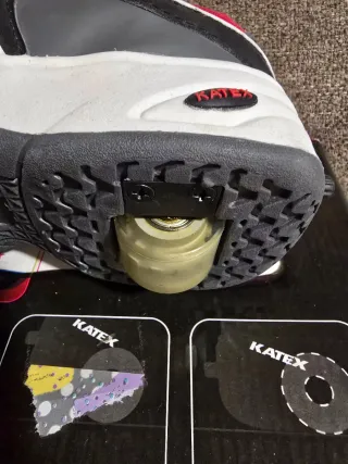 Zapatillas KATEK con Ruedas talla 39 y 40