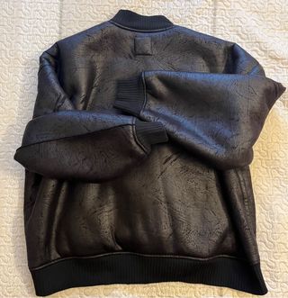 Chaqueta Bomber Efecto Piel Borreguillo Pull&Bear