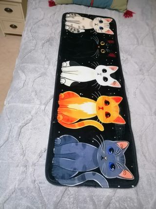 ÚLTIMA! Alfombra de gatitos