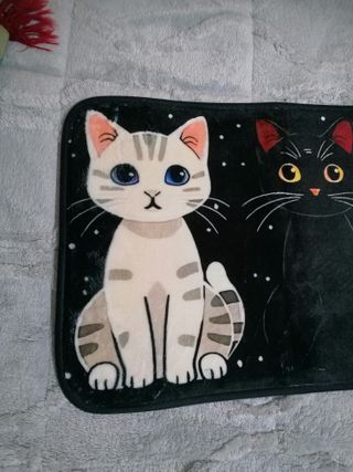 ÚLTIMA! Alfombra de gatitos