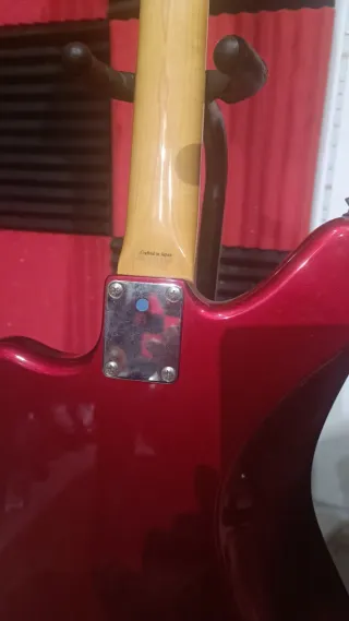 Guitarra Eléctrica Fender Jaguar Japan Roja