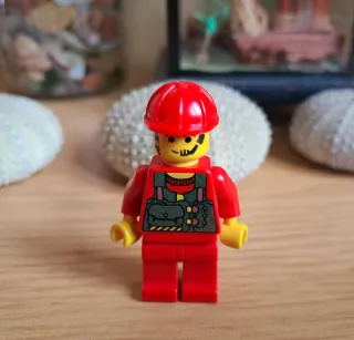 Ocho Minifiguras variadas de Lego