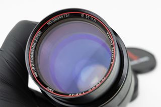 Vivitar 70-210mm 1:2.8-4 Macro Zoom Lens