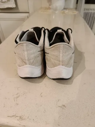 Nike Zoom Pegasus 38 Scarpe da Corsa