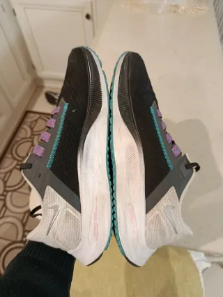 Nike Zoom Pegasus 38 Scarpe da Corsa