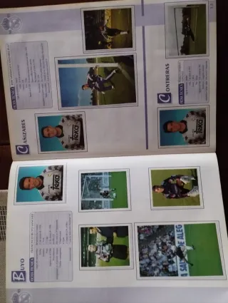 Álbum Cromos Real Madrid C.F. años 90 + suplemento