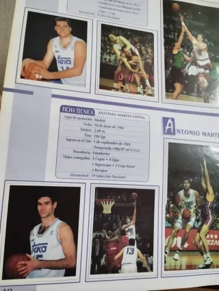 Álbum Cromos Real Madrid C.F. años 90 + suplemento