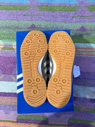 Zapatillas Adidas SL 72 Caqui y Blancas