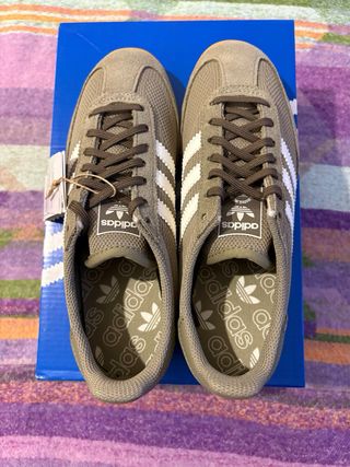 Zapatillas Adidas SL 72 Caqui y Blancas