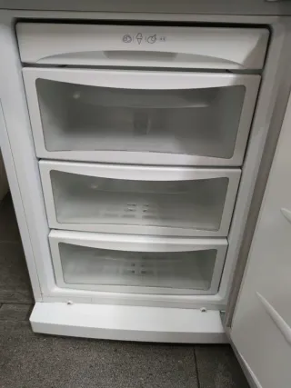 Nevera LG Combi Clase A 173x60cm no Frost garantia