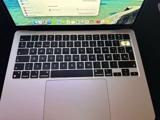 MacBook Air M2 2022 Plata · 8GB · 256GB