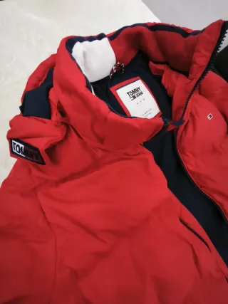 Plumas Tommy Hilfiger Roja