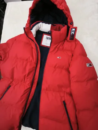 Plumas Tommy Hilfiger Roja