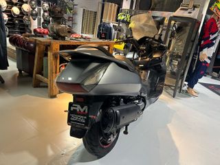 HONDA SILVER WING 400