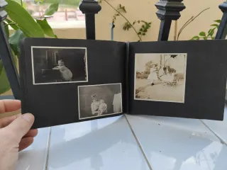 Álbum antiguo fotos familia