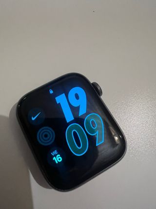 Apple Watch Series 5 Nike 44mm Negro