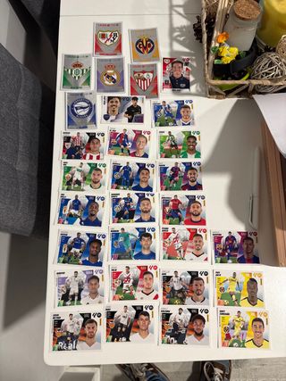 Cromos LALIGA Temporada 2025-2026 Pack completo 30
