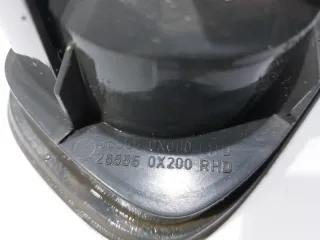 Piloto trasero izquierdo Nissan Terrano 2