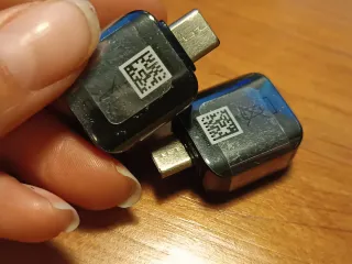 2 Adaptadores USB Samsung nuevos