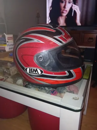 Casco de moto LEM