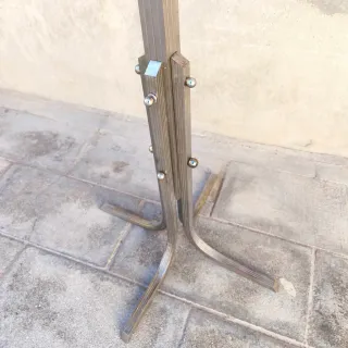 Percha Pie Art Deco Metal