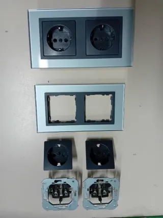 Enchufes schuko dobles Simón 82 Nature