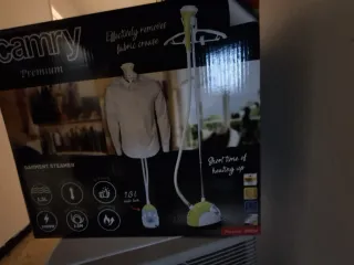 Plancha vertical con soporte y 1,3L