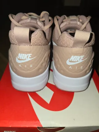 Zapatillas Nike Air Max Motion LW