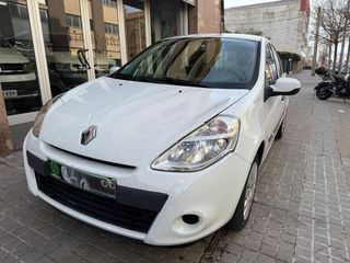 RENAULT Clio Authentique 1.2 16v 75