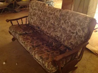 Tresillo vintage madera floral