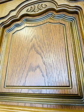 Aparador roble con vitrina