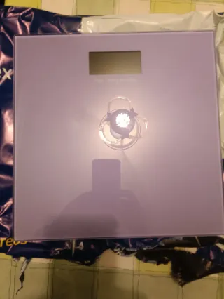 Báscula Digital Lila Nueva