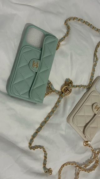 Funda iPhone 15 Pro Max Chanel