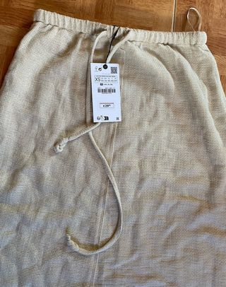 Falda midi Zara beige talla XS