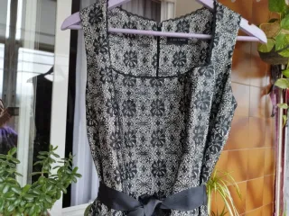 Lote de 2 vestidos de ALBA CONDE y Purificación Ga