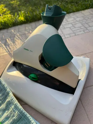 Vorwerk Kobold Folletto VK150 accessoriata