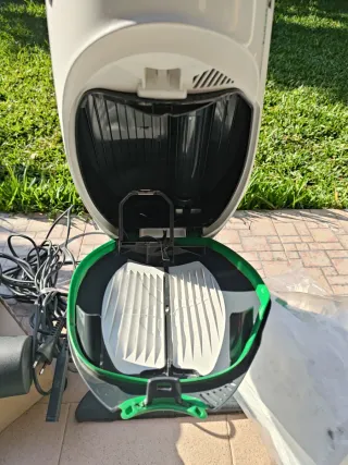 Vorwerk Kobold Folletto VK150 accessoriata
