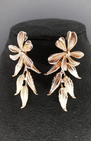 Pendientes Largos Hojas Acero Inox Dorado