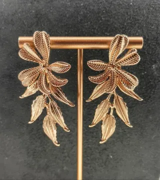 Pendientes Largos Hojas Acero Inox Dorado