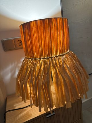 Lámpara de mesa papel scklum