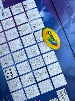 Kit Crayola Frozen: Pintura e Autocolantes