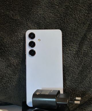 Samsung S24 128GB Gris. Precio ajustable, decirme