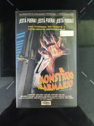 EL MONSTRUO DEL ARMARIO VHS TROMA CAJA GRANDE
