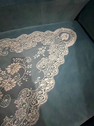 Mantilla fallera niña