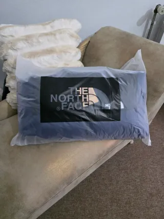 Casaco The North Face Nuptse 700 Novo- L